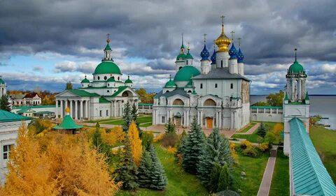 Монастыри в Москве