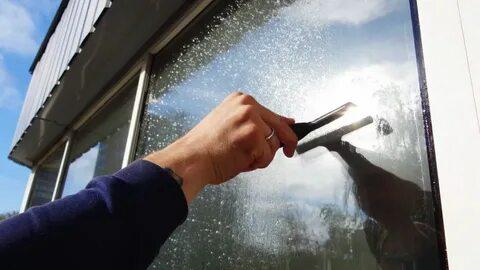 Плёнки для стёкол зданий в Москве